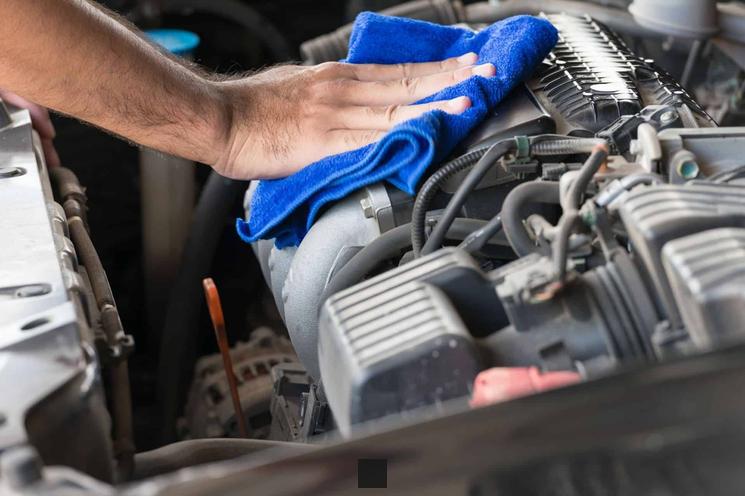 peut on nettoyer un moteur au karcher