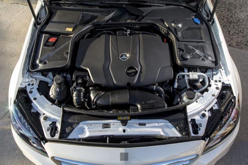 quel moteur mercedes classe c 220 cdi