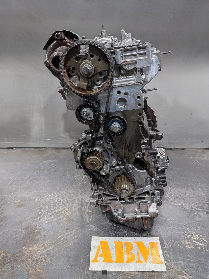 quelle huile moteur pour peugeot 3008 diesel 2l hdi 180